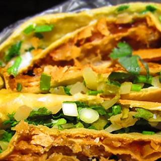 天津美女做臭豆腐怎么样