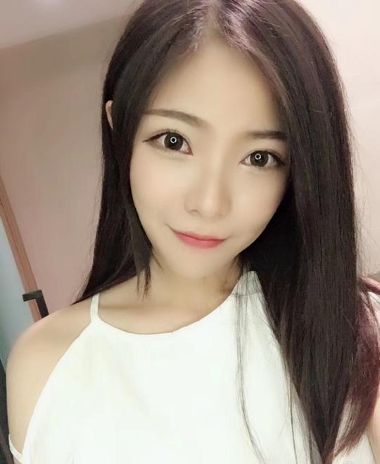 陌陌神秘少女连霸4小时榜，一场直播两千万多万星光