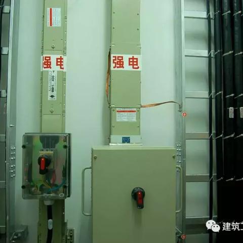 竖井梯级式桥架做法？