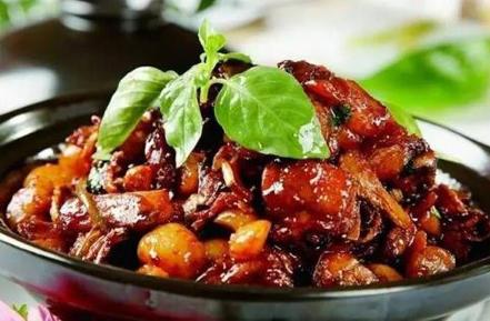 孩子在家吃什么美食（家长和孩子在家吃饭有什么要注意的吗）