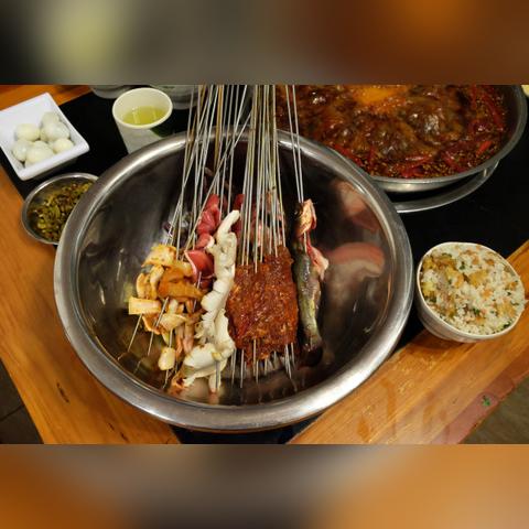 成都市区 兔火锅的长尾关键词有什么