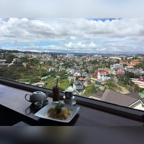 足球运动员特殊的味道的长尾关键词有哪些