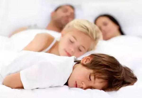 青春发育提前和性早熟一样吗 青春发育提前和性早熟一样吗