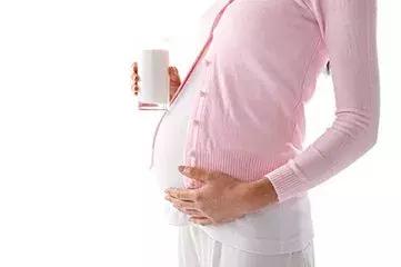 妊娠期补钙对母婴都很重要