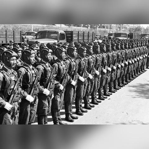 沈阳军区庆祝朱日和相关长尾关键词有哪些