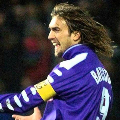 男生喜欢踢足球怎么追