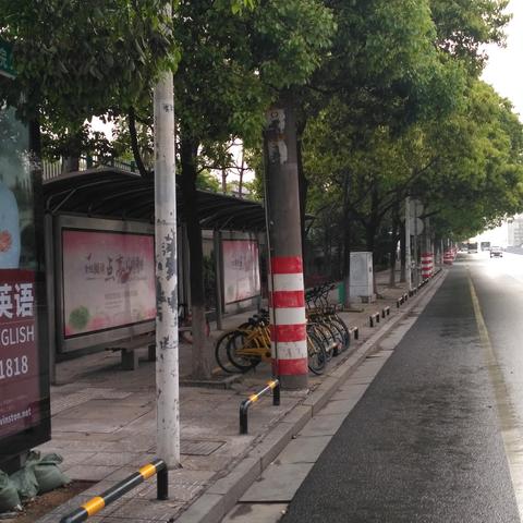 长沙看牙湘雅好还是市口腔医院好？