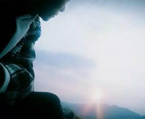 抖音里的“神秘人”黑脸面纱已揭开？很多网友早都见过了！