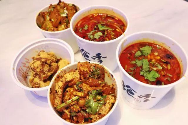 贵州有什么美食小吃（贵州有哪些关于美食的顺口溜）