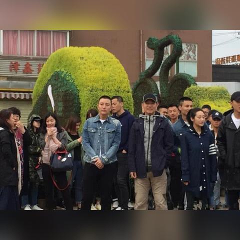 桂林男孩打老爸事件的相关长尾关键词有哪些
