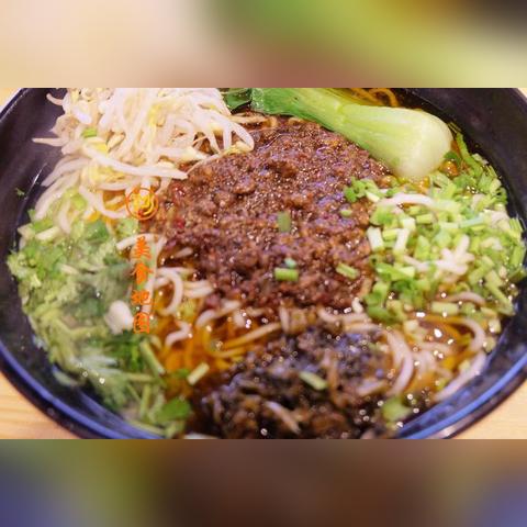 哈尔滨机场充电桌相关长尾关键词有哪些