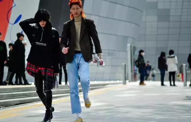 jacket是什么意思(jacketwater中文是什么意思)