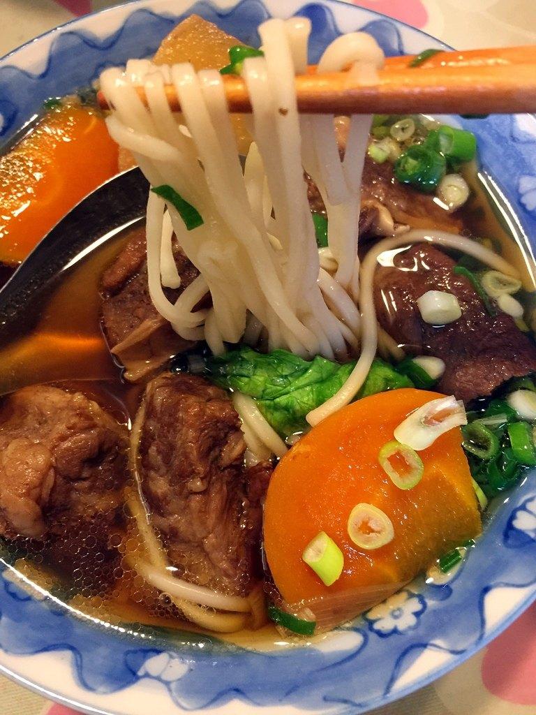 台湾的美食有什么（台湾菜极具代表性菜肴是什么）