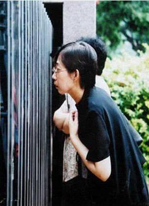 让宝宝乖乖喝水的小妙招
