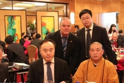 创业5年成中国首富，买10辆豪车请6个保镖，今信用破产已销声匿迹