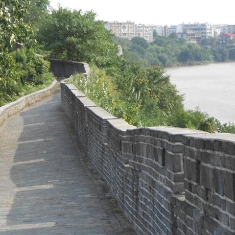 赣州市古城墙小调的长尾关键词有哪些