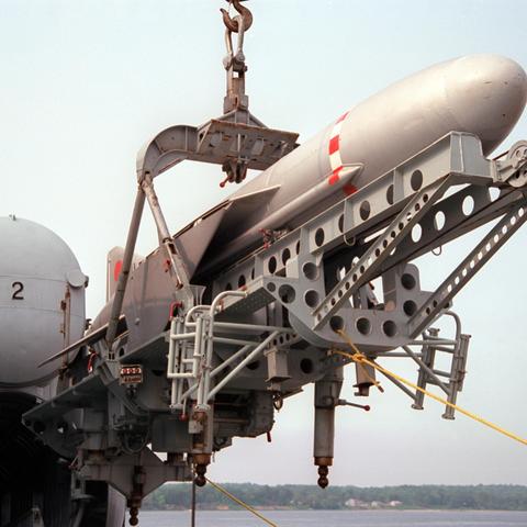 二硝基甲苯(二硝基甲苯制备)