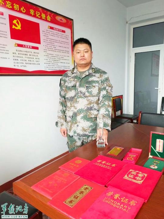 从普通士兵到创业达人的华丽转身退伍老兵信鹏实现了！