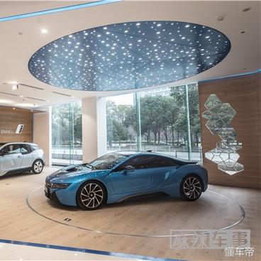 成都市宝马停车区在哪里