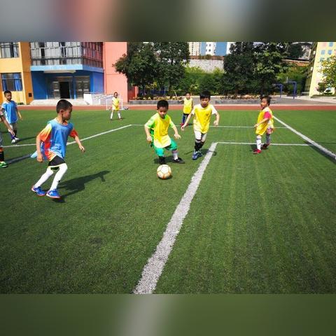 绿茵吧足球游戏网（绿茵吧足球游戏网，探索虚拟足球世界的乐园）