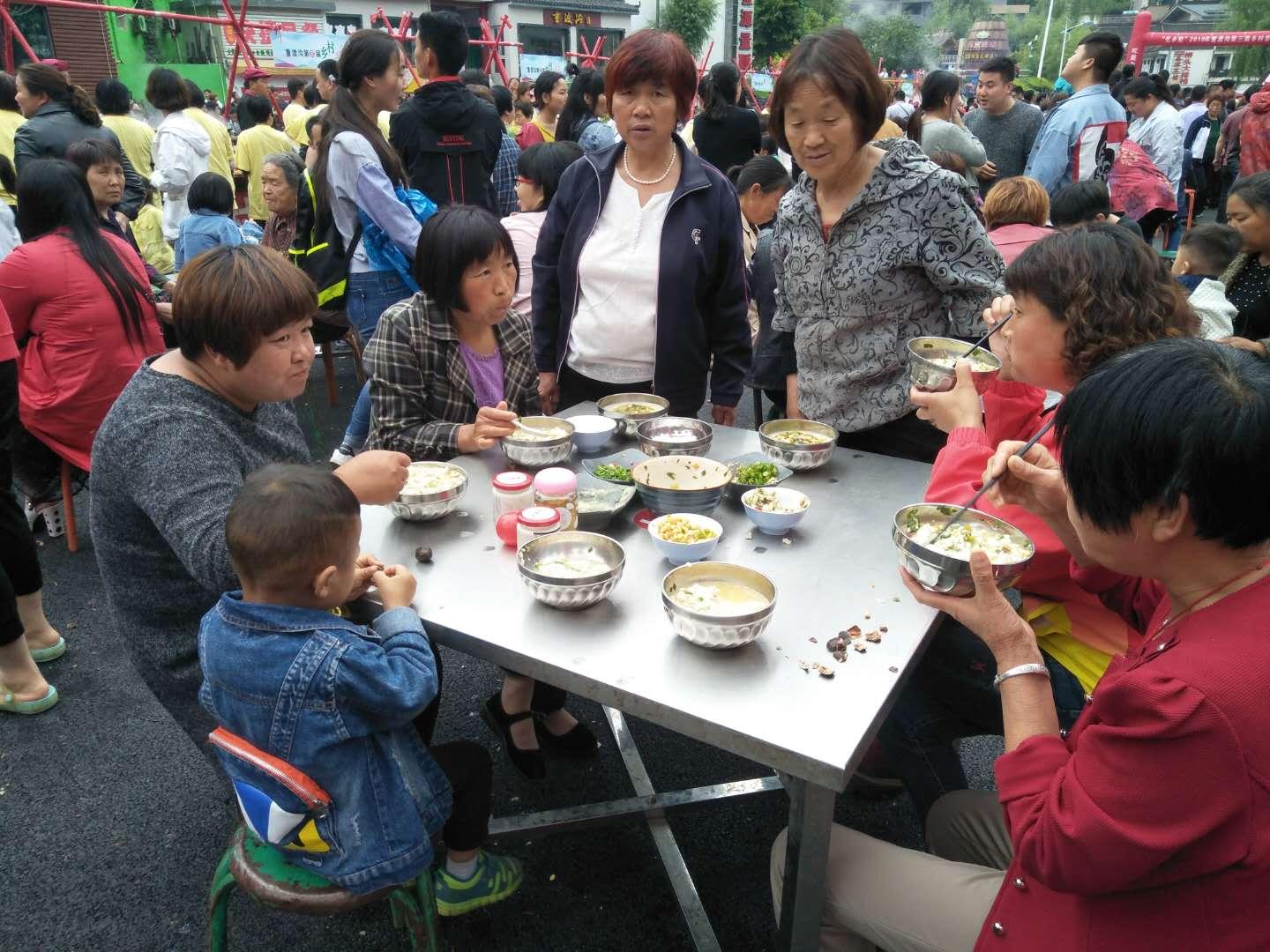栾川美食是什么（每个地方最具特色的小吃是）