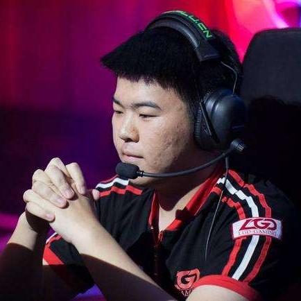 facebook账号可以玩英雄联盟吗 相关的长尾关键词是那些 