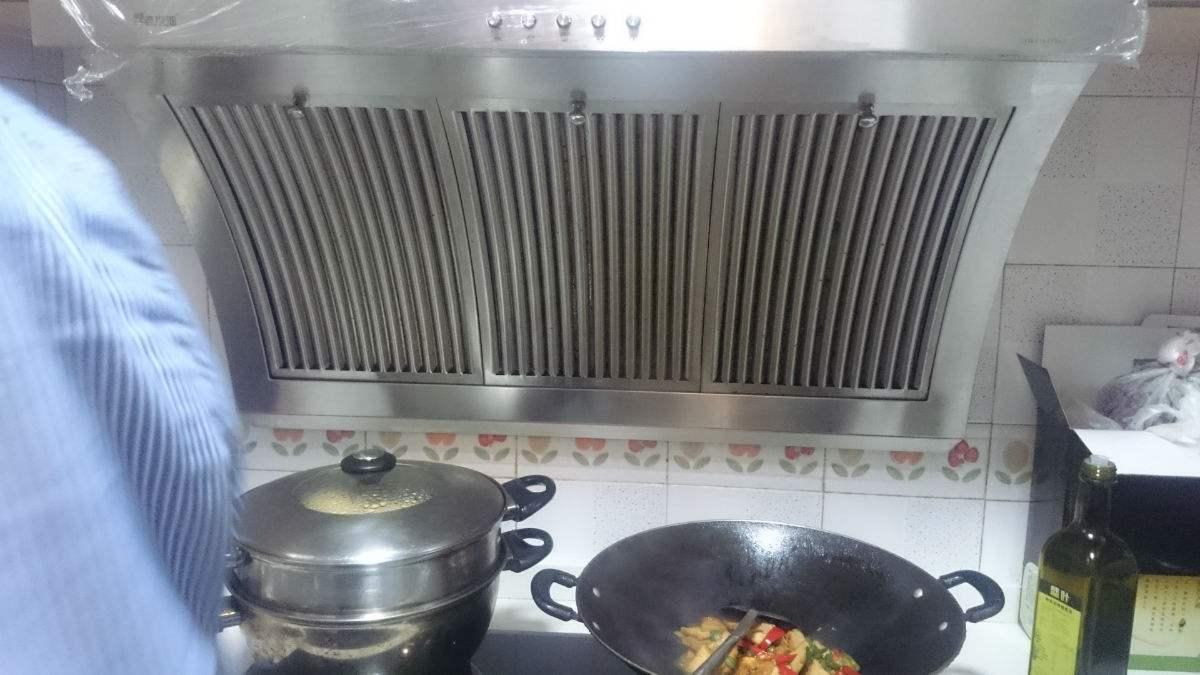 油烟机内部油怎么处理