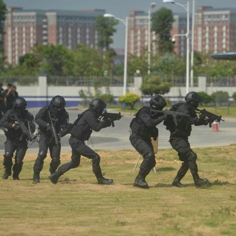 厦门考特警的相关长尾关键词有哪些