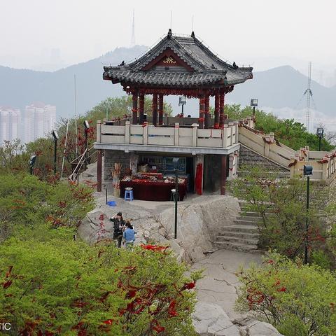济南市大明湖占地多少亩