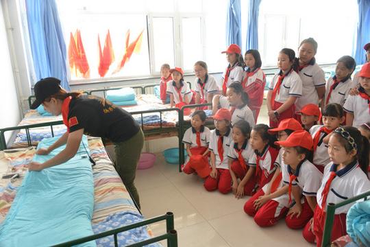 呼和浩特锡林南路小学举行“阳光少年·体验实践”夏令营