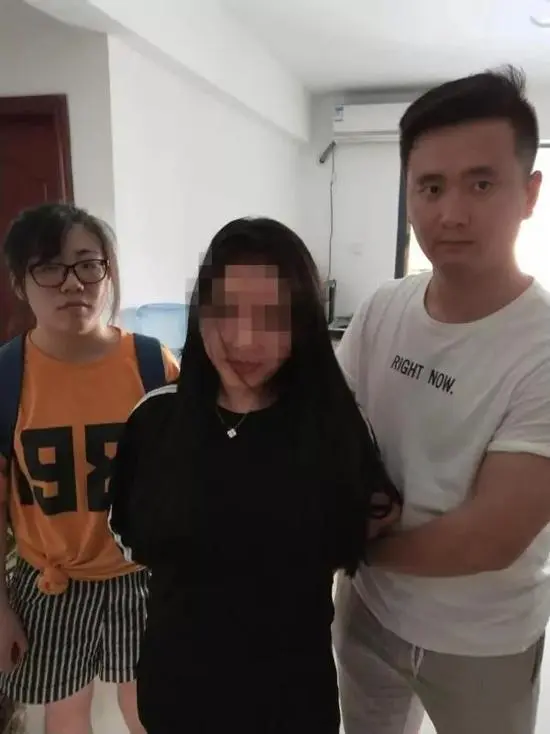 微信直播怎么看到关注的人 微信直播怎么看到脸