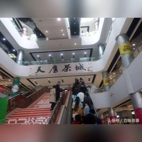 从南宁华南城到金桥汽车站应坐那路公交车？