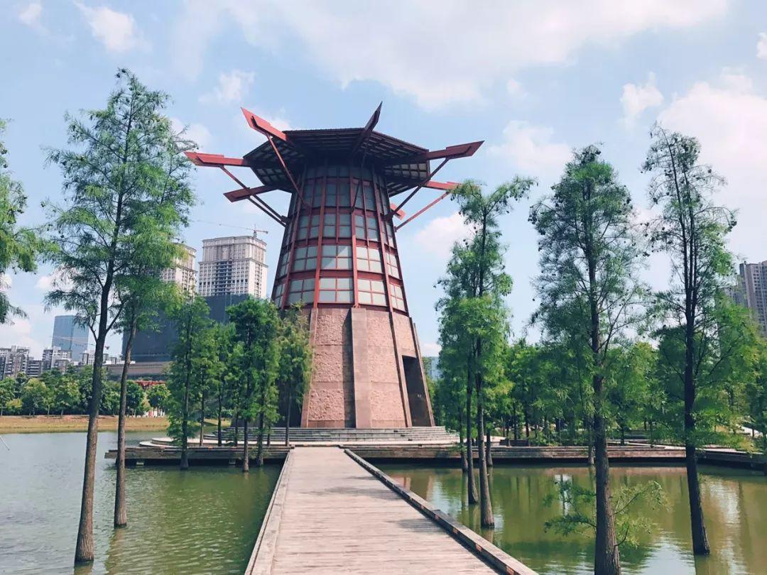 千灯湖附近有什么美食（佛山有哪些适合情侣约会的地方）