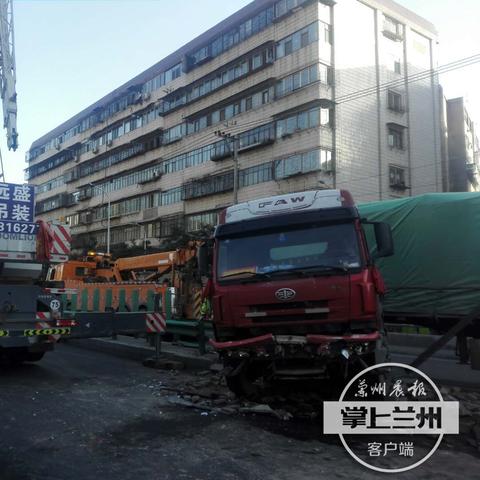 兰州南山路有闯红灯拍照吗？