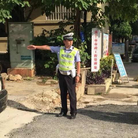 南宁小学摸底房产证号填什么？