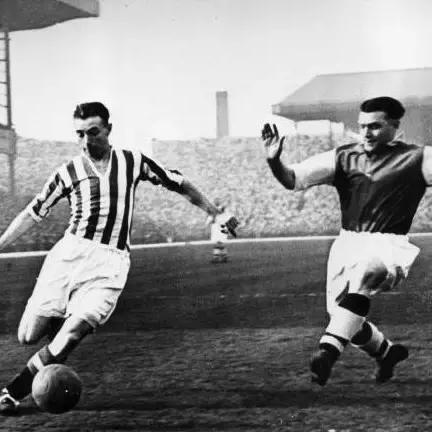 手工缝足球怎么不漏线