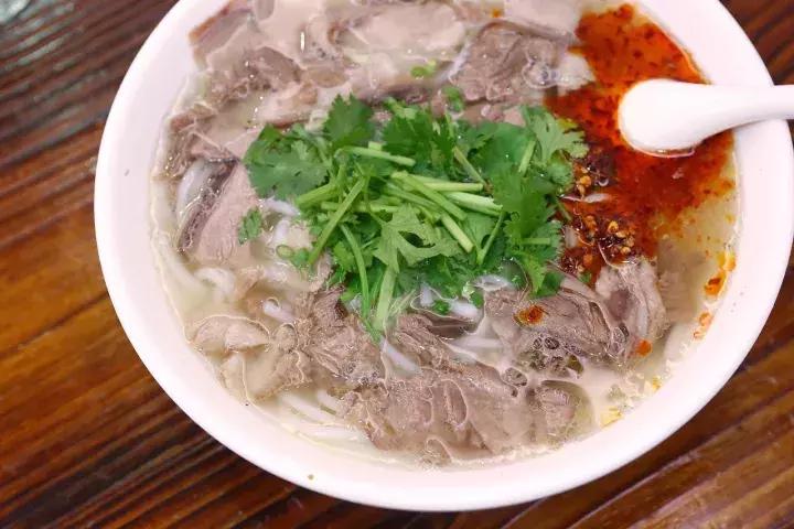 厦门美食街叫什么（太原有什么美食街）