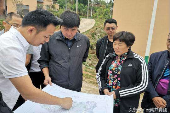 团省委书记唐源到临沧调研并为“青年马克思主义者培养工程”培训班学员授课
