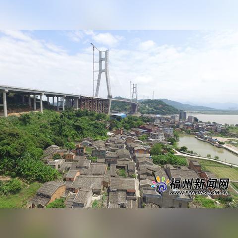 我是福建美术考生，省联考201，文化350分左右，能报什么学校啊？