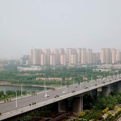 去河南旅游在哪个机场近