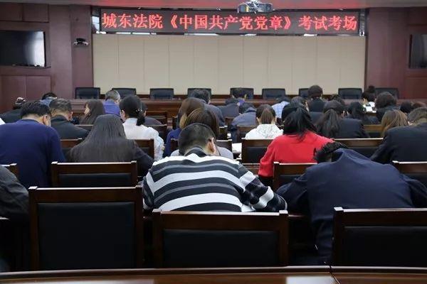 2025年全年免费资料大全和新澳2025正版免費資料,全面释义与警惕虚假宣传-全面释义、解释与落实！