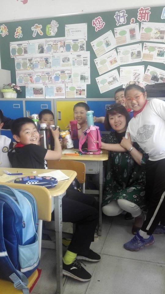 珍惜友谊诚信待人—福州路小学心理健康教育主题班会