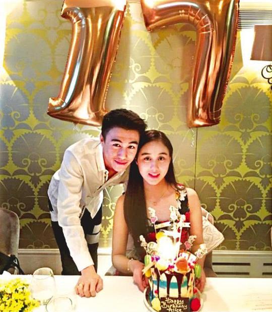 赌王19岁幺女何超欣甜美可人，月收百万租金，不少人等着她长大