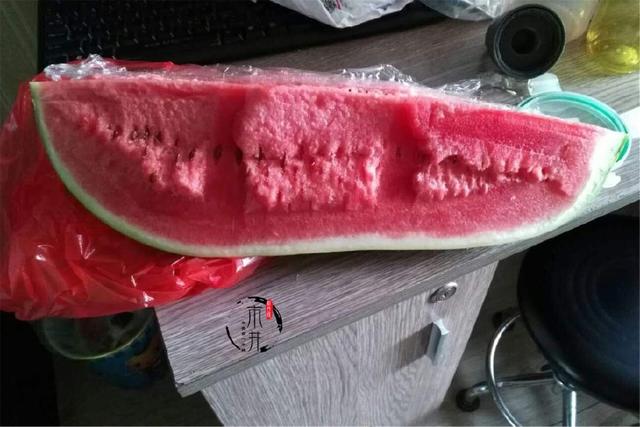 夏季宝宝吃西瓜注意事项