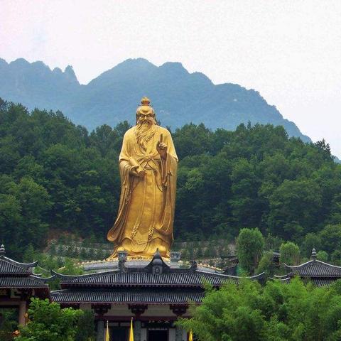 河南南部山脉是哪个
