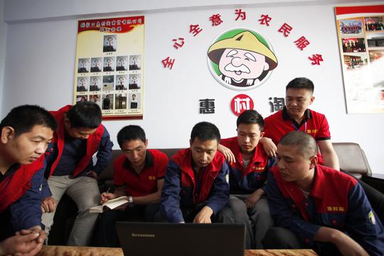 「宣化诚信红黑榜」宣化农村电商“惠村淘”：要让农民买得着放心产品