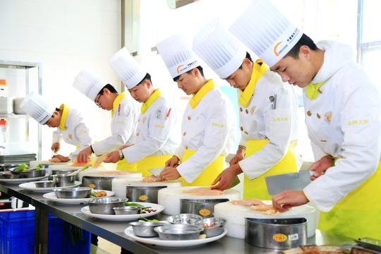 初高中生你好！这里是宁夏新东方烹饪学校