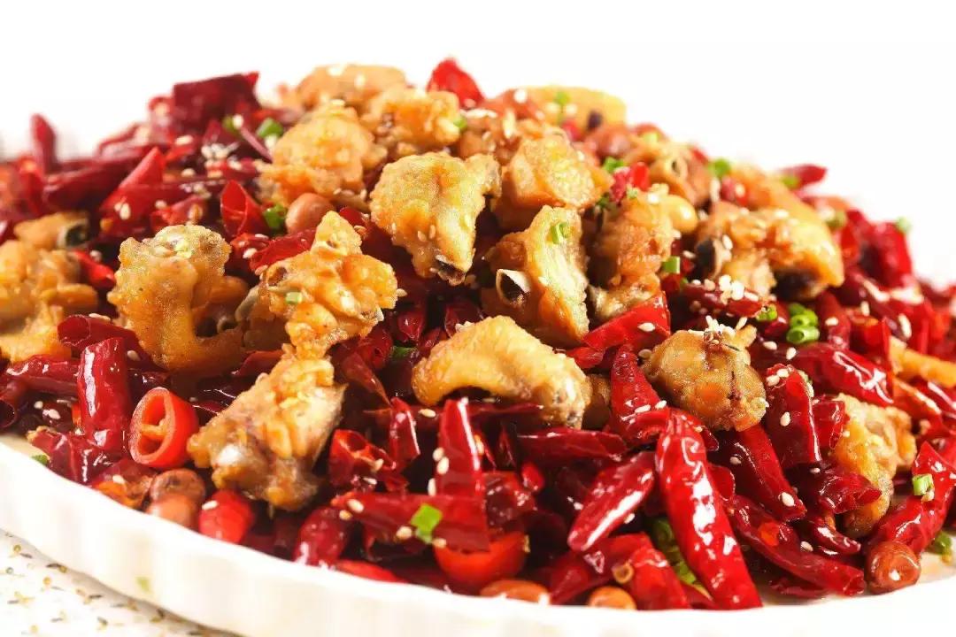 龙里有点什么美食（避暑或者旅游会去什么地方）