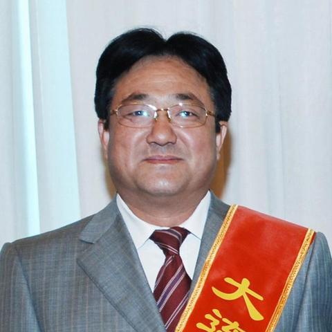 大连卧式车床厂家的长尾关键词有什么