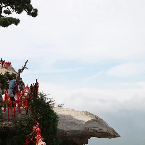 什么天气适合爬华山